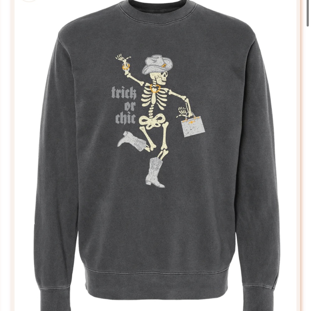 Living Fully Fall 2022 merch drop